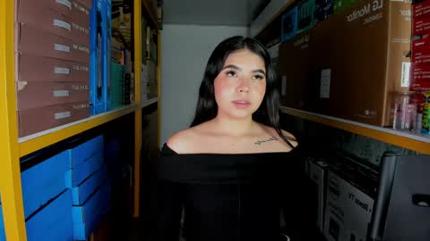 Snapshot of ambarina_ chatting on May 2026 11:40:01 AM Ambarina online show from May 2026 11:40:01 AM