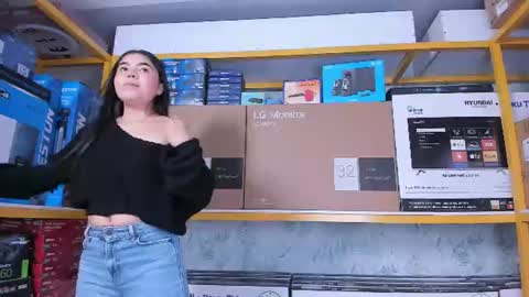 Snapshot of ambarina_ chatting on July 2026 11:37:02 AM Ambarina online show from July 2026 11:37:02 AM