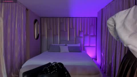 Ambar  online show from February 2026 12:01:01 PM