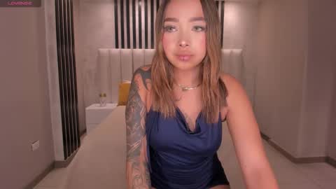 Snapshot of ambarowens chatting on December 2025 12:26:01 AM ambarowens online show from December 2025 12:26:01 AM