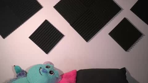 Amber online show from March 2026 12:05:01 AM