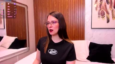 .  Amber Wood  . online show from January 2026 02:08:01 PM