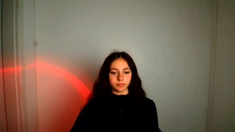 Snapshot of amber__r chatting on May 2026 10:34:02 AM Amber online show from May 2026 10:34:02 AM