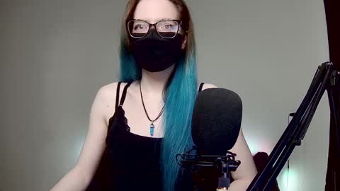 Amber non-nude model online show from December 2024 10:33:02 PM