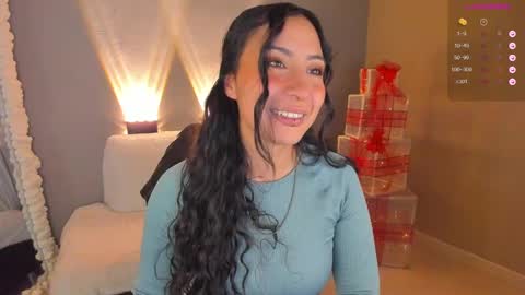 amber_curly online show from December 2024 07:32:01 PM