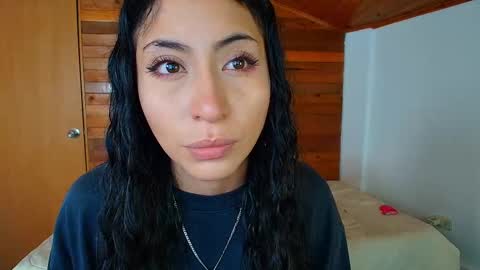 amber_curly online show from February 2026 06:36:02 PM