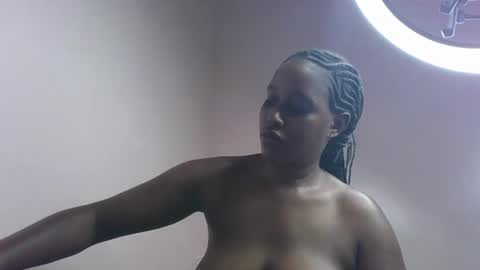 Snapshot of amber_cutie2 chatting on May 2026 11:06:01 AM amber_cutie2 online show from May 2026 11:06:01 AM