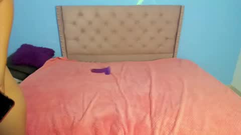 amber_hot70 online show from December 2024 08:54:02 PM