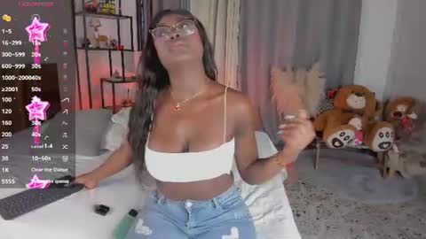Snapshot of amber_maxwell chatting on July 2026 09:31:02 PM Amber online show from July 2026 09:31:02 PM
