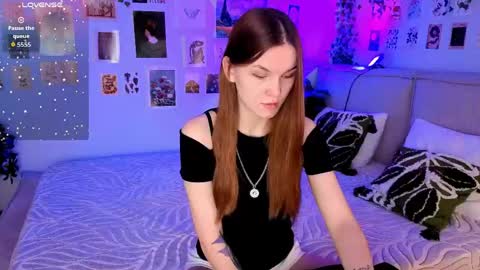 Snapshot of amber_rogerss chatting on April 2026 05:41:02 AM Amber online show from April 2026 05:41:02 AM