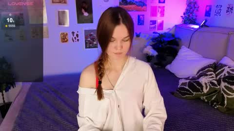 Snapshot of amber_rogerss chatting on May 2026 06:41:01 AM Amber online show from May 2026 06:41:01 AM