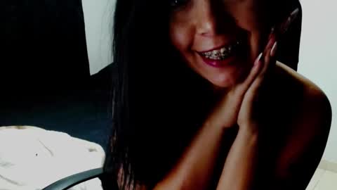 Michell  online show from October 2025 12:21:02 AM