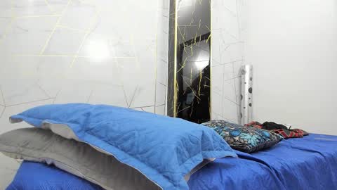  7 online show from November 2025 05:17:02 AM