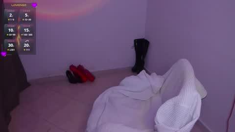 find me here ---    online show from December 2025 11:23:02 PM