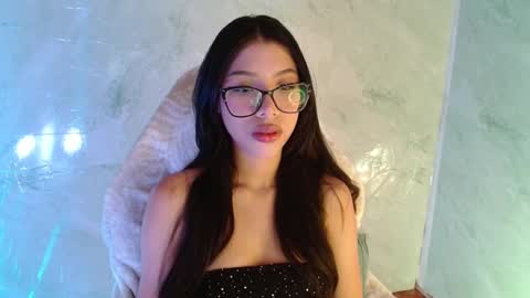 Snapshot of amberjeong chatting on September 2025 01:17:01 AM Amber Jeong online show from September 2025 01:17:01 AM