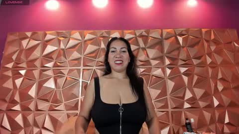 Amber online show from January 2026 12:40:02 PM