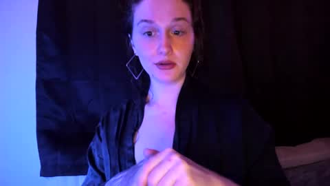 amberkinsley online show from October 2025 02:54:01 AM