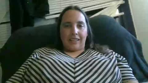 Snapshot of amberlixen chatting on March 2026 12:33:01 AM amberlixen online show from March 2026 12:33:01 AM