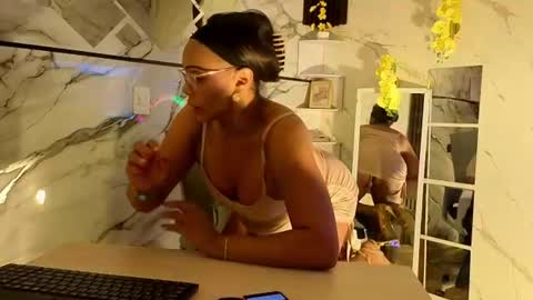 Snapshot of ambernix chatting on July 2026 12:20:02 PM online show from July 2026 12:20:02 PM