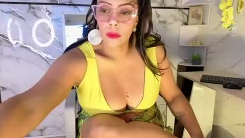 Snapshot of ambernix chatting on July 2026 01:24:02 PM online show from July 2026 01:24:02 PM