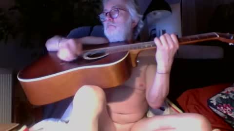 Snapshot of amberr11 chatting on January 2026 12:14:02 AM Amberr11 online show from January 2026 12:14:02 AM