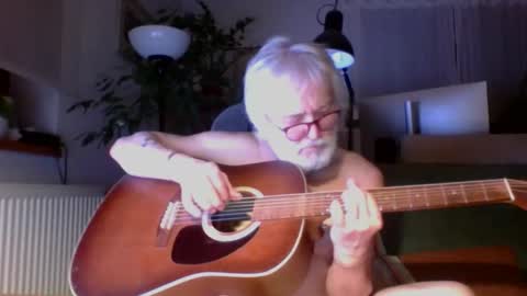 Snapshot of amberr11 chatting on February 2026 12:11:01 AM Amberr11 online show from February 2026 12:11:01 AM