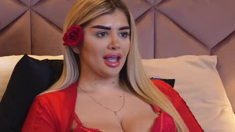 Amberseyes online show from February 2025 11:42:02 AM