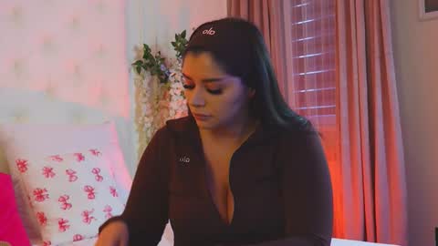 Amberseyes online show from March 2026 05:24:01 AM