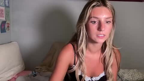 ambie bambi amber griz online show from May 2026 01:13:02 AM