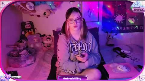 Snapshot of ambrosiakitty chatting on May 2026 10:44:01 AM Ambrosia online show from May 2026 10:44:01 AM