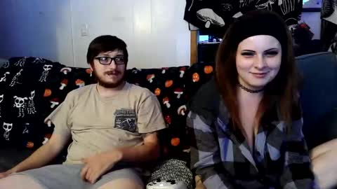 amburlicious online show from October 2025 02:44:01 AM