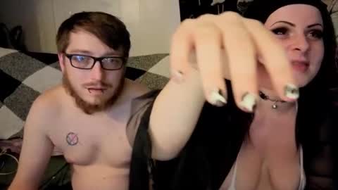 amburlicious online show from December 2025 03:59:02 AM