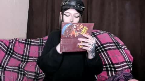 Amelia online show from April 2026 09:09:01 AM