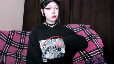 Amelia online show from April 2026 04:45:01 AM