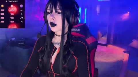 Amelia Aley  online show from November 2025 09:10:01 AM