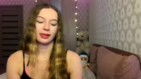 Snapshot of amelia_murmeow chatting on May 2026 08:28:02 PM amelia_murmeow online show from May 2026 08:28:02 PM