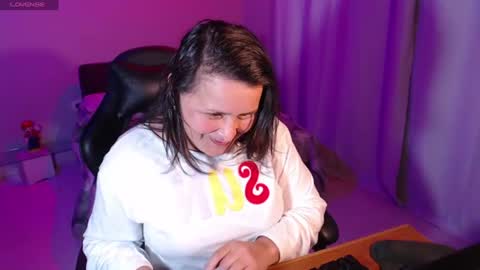 Snapshot of amelia_noir chatting on July 2026 01:34:01 AM Amelia Noir online show from July 2026 01:34:01 AM
