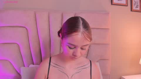 Snapshot of amelia_saenz_ chatting on July 2026 08:13:02 PM Amelia online show from July 2026 08:13:02 PM