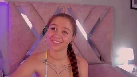 Snapshot of amelia_saenz_ chatting on July 2026 06:11:01 AM Amelia online show from July 2026 06:11:01 AM