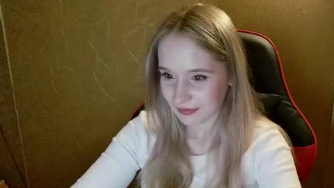 Snapshot of ameliaa333 chatting on May 2026 07:40:02 PM Amelia online show from May 2026 07:40:02 PM