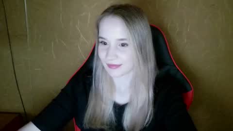 Snapshot of ameliaa333 chatting on May 2026 01:30:02 PM Amelia online show from May 2026 01:30:02 PM