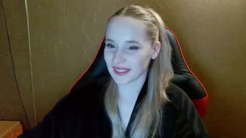 Snapshot of ameliaa333 chatting on June 2026 07:24:02 PM Amelia online show from June 2026 07:24:02 PM