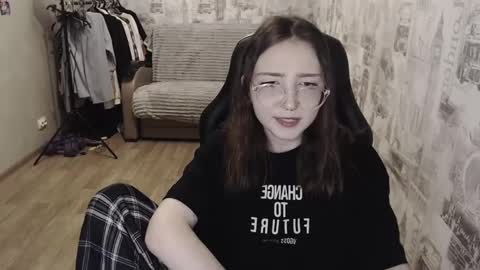 Snapshot of ameliakamishiro chatting on December 2024 03:16:02 PM Amelia online show from December 2024 03:16:02 PM