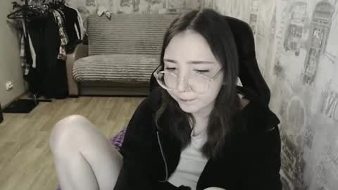 Snapshot of ameliakamishiro chatting on February 2025 08:02:02 PM Amelia online show from February 2025 08:02:02 PM