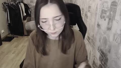 Snapshot of ameliakamishiro chatting on February 2025 04:09:02 PM Amelia online show from February 2025 04:09:02 PM