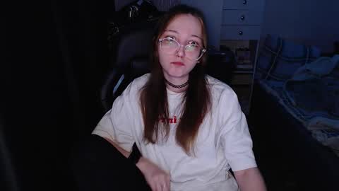 Amelia online show from November 2025 04:15:01 AM