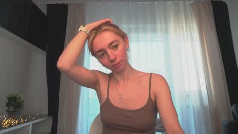 Amelia   online show from February 2025 02:21:02 PM