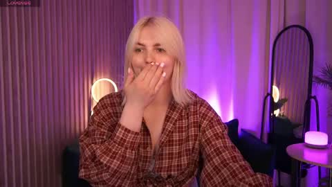 Snapshot of ameliawells chatting on May 2026 04:08:01 AM Amelia online show from May 2026 04:08:01 AM
