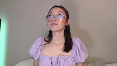 Snapshot of amelie_bss chatting on February 2025 08:25:01 PM Amelie online show from February 2025 08:25:01 PM