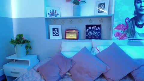 Snapshot of amelie_bss chatting on February 2025 02:21:01 PM Amelie online show from February 2025 02:21:01 PM